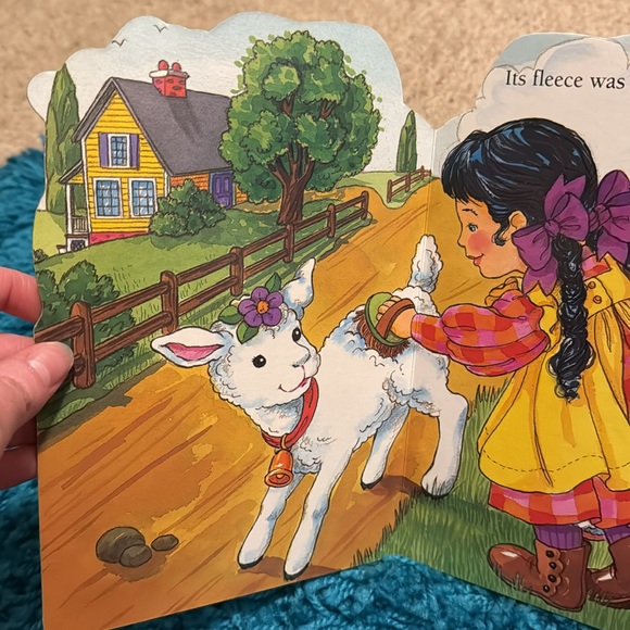 🎉2/$15🎉Mary had a little lamb, board book, 1997 - Picture 5 of 6